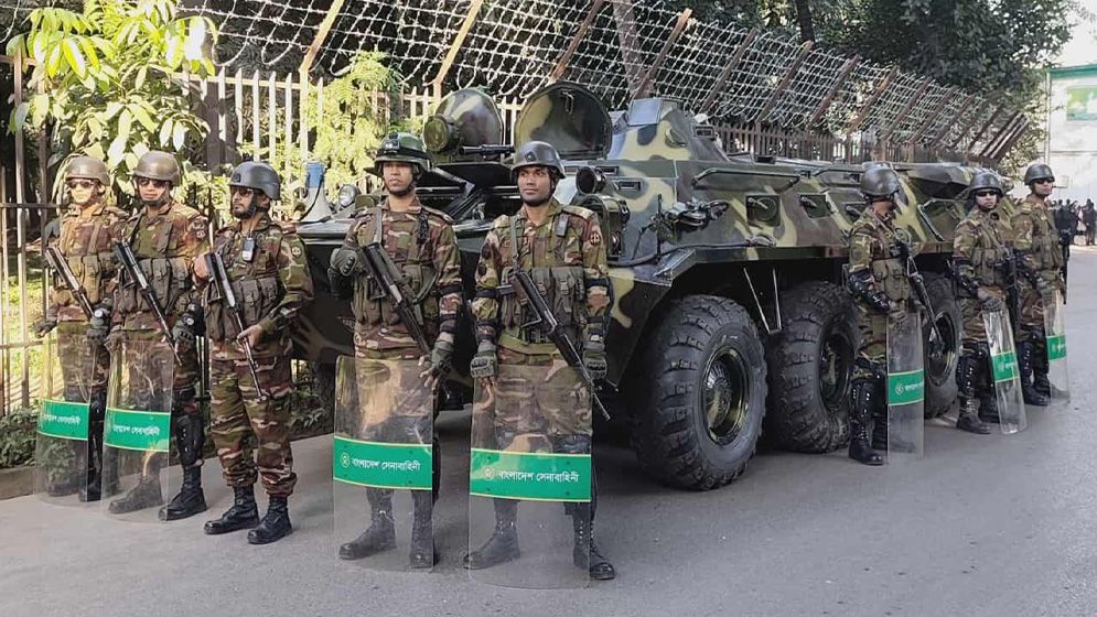 শেখ হাসিনার রায় ঘিরে রাজধানীজুড়ে কড়া নিরাপত্তা