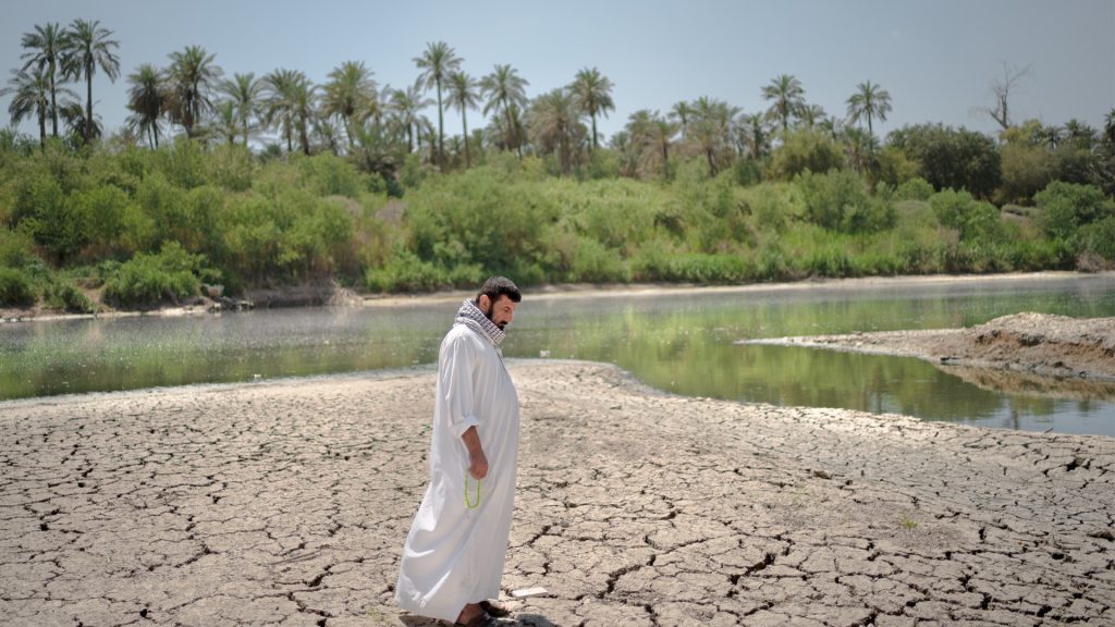 শুকিয়ে বিলুপ্তির ঝুঁকিতে ইরাকের টাইগ্রিস নদী