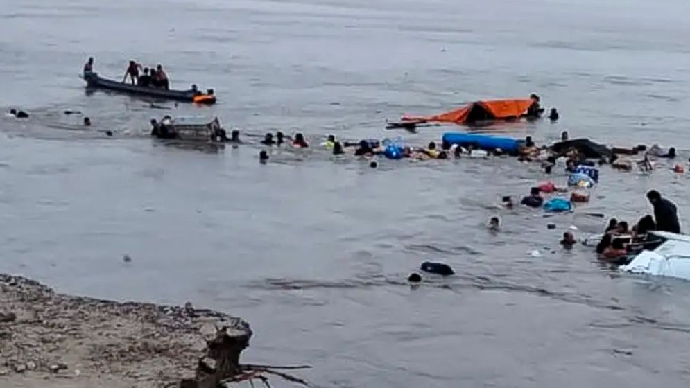 পেরুর আমাজন এলাকায় ভূমিধস, নিহত ১২