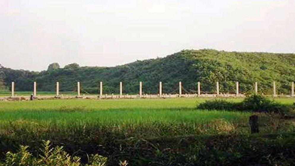 মিয়ানমার থেকে ছোড়া গুলিতে শিশু নিহত