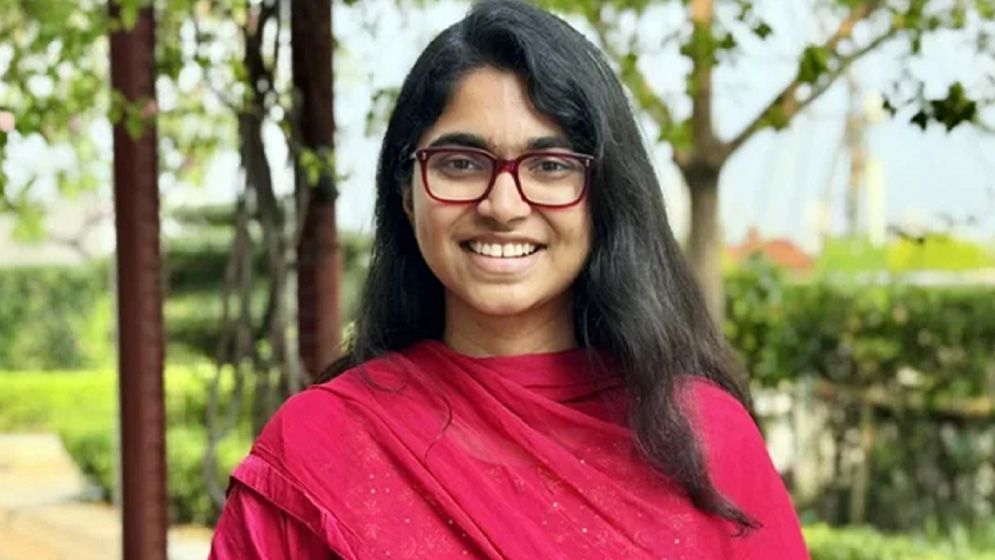 আওয়ামী লীগের কয়েকজন সন্ত্রাসীর জামিন মঞ্জুর হওয়ায় দায় সংশ্লিষ্ট বিচারপতিদের ওপরই বর্তায়—আইন উপদেষ্টা।