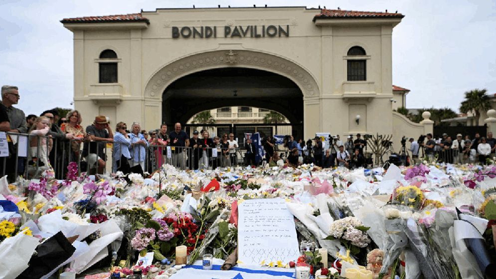 অস্ট্রেলিয়ায় বন্ডাই বিচে ম্যাস স্যুটিংয়ের পর আরও কঠোর হচ্ছে অস্ত্র আইন