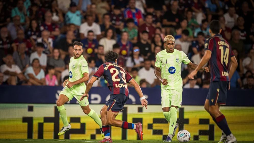 আজ লেভান্তের বিপক্ষে মাঠে নামবে বার্সেলোনা